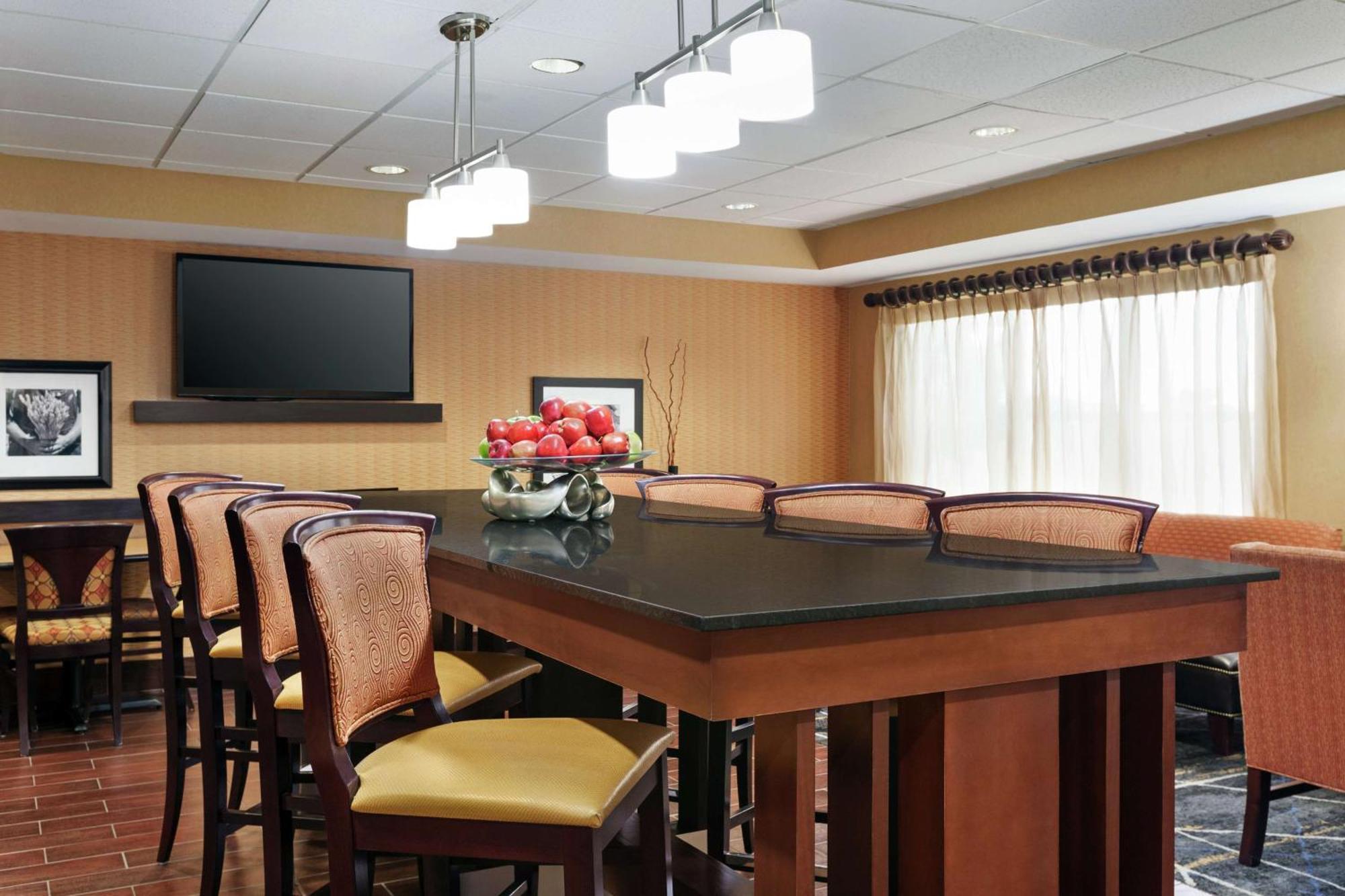 Hampton By Hilton Oklahoma City I-40 East- Tinker Afb Midwest City Exterior photo
