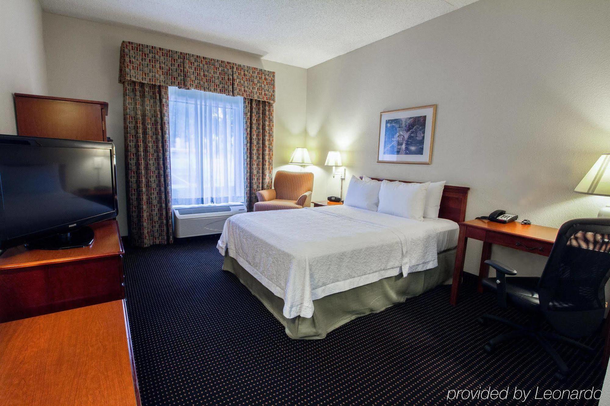 Hampton By Hilton Oklahoma City I-40 East- Tinker Afb Midwest City Exterior photo